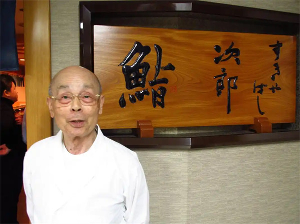 寿司之神小野二郎君个人简介资料