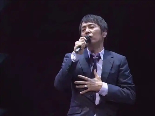 歌手德永英明个人资料简介