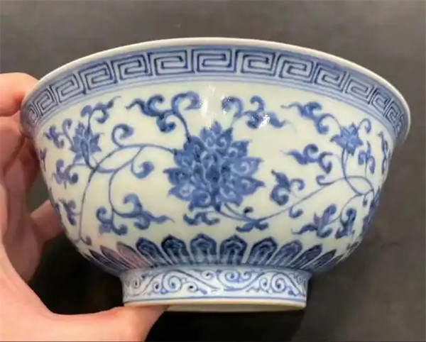 盖碗是什么材料做的要怎么正确使用(老茶友才知道吧)
