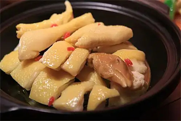闽菜是以什么口味为主特点是什么