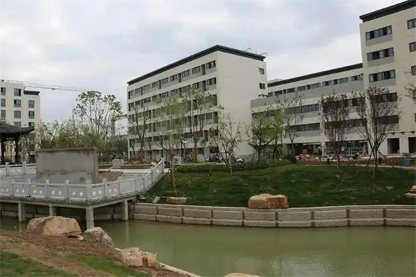 江苏省清江中学怎么样是省重点吗