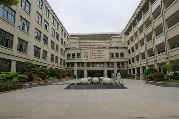 江苏省清江中学怎么样是省重点吗